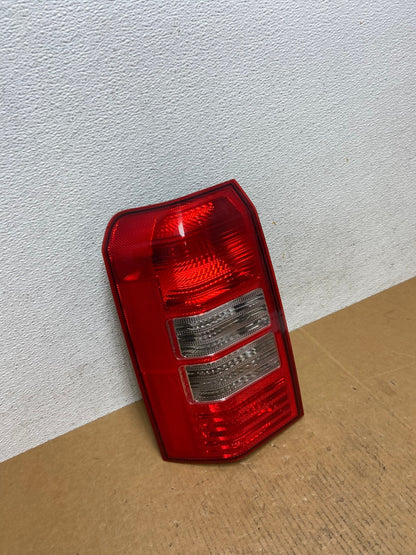 2008 to 2016 Jeep Patriot Left Lh Driver Side Tail Light AD9304 LK2
