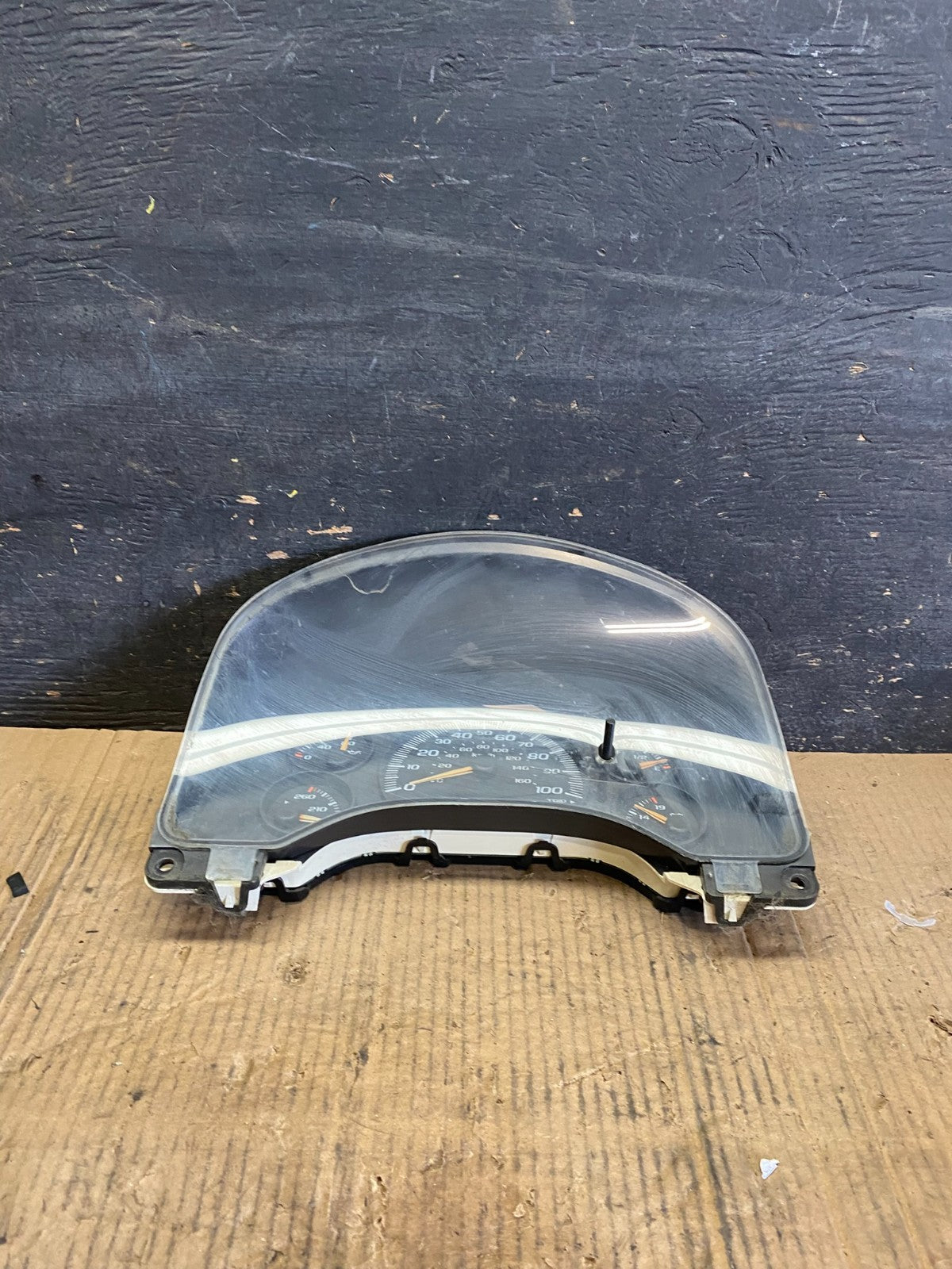 2004 to 2007 Chevrolet Express Speedometer Cluster Gauge OEM  S8720 DG4