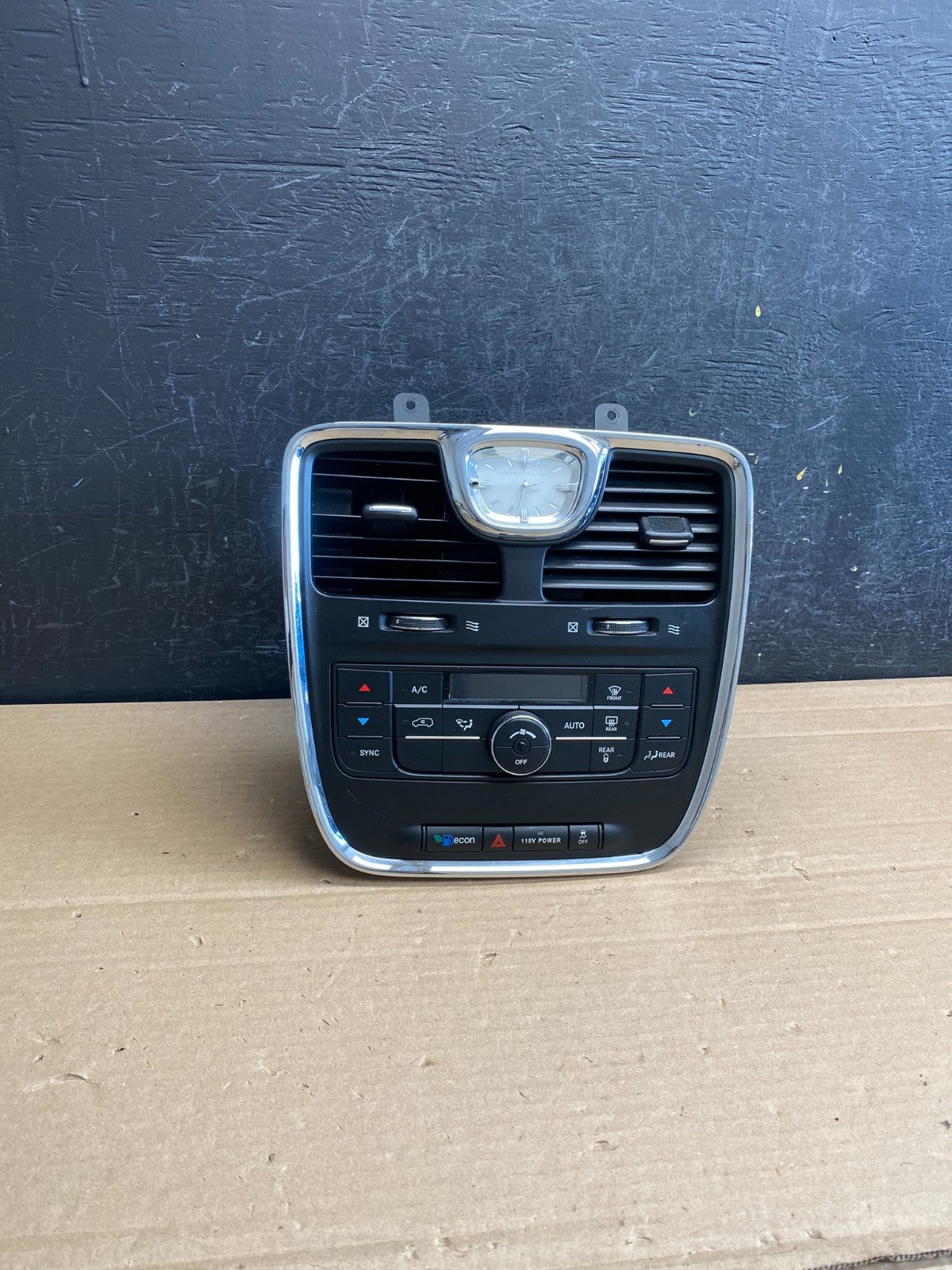 2011-2016 Chrysler Town Country Climate Control Panel Center Dash Trim AG0089 DG0