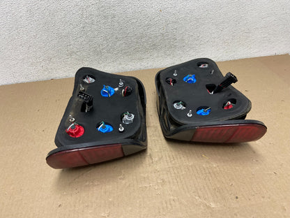 1999 to 2001 BMW E38 7-Series Left+Right Set Side Tail Light AG5898 DG7