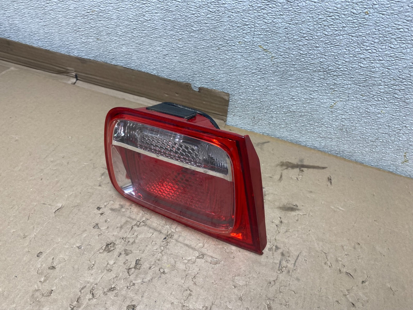 2013-2016 Chevrolet Malibu Left Driver Lh Side Inner Tail Light U1265 DW1