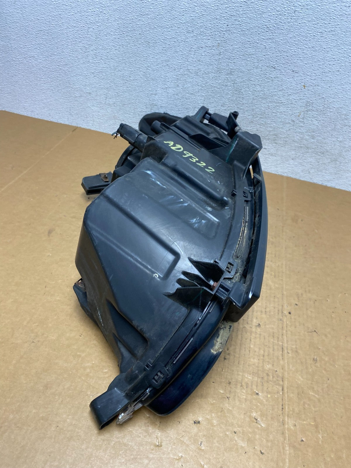 2013 to 2016 Ford Fusion Right Passenger Rh Side Headlight AD9322 DW7
