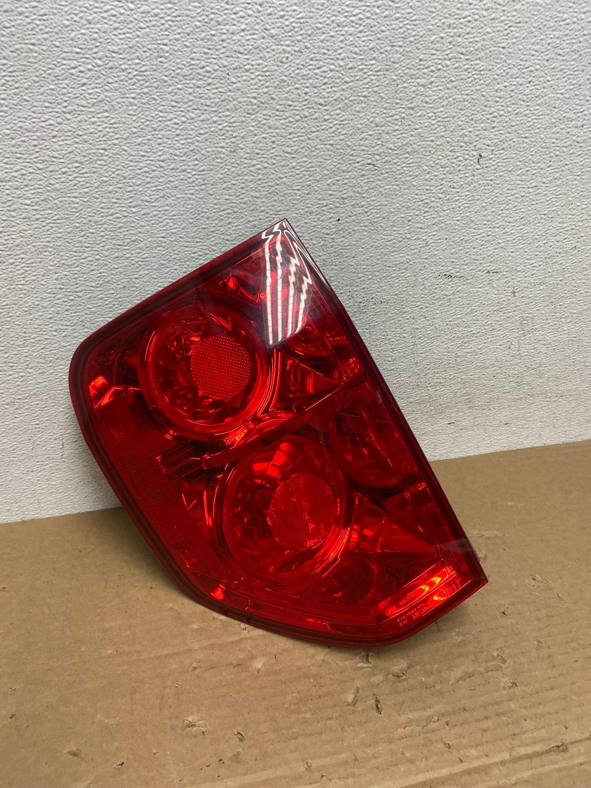 2003 2004 2005 Honda Pilot Left Driver LH Side Tail Light AD3936 LK2