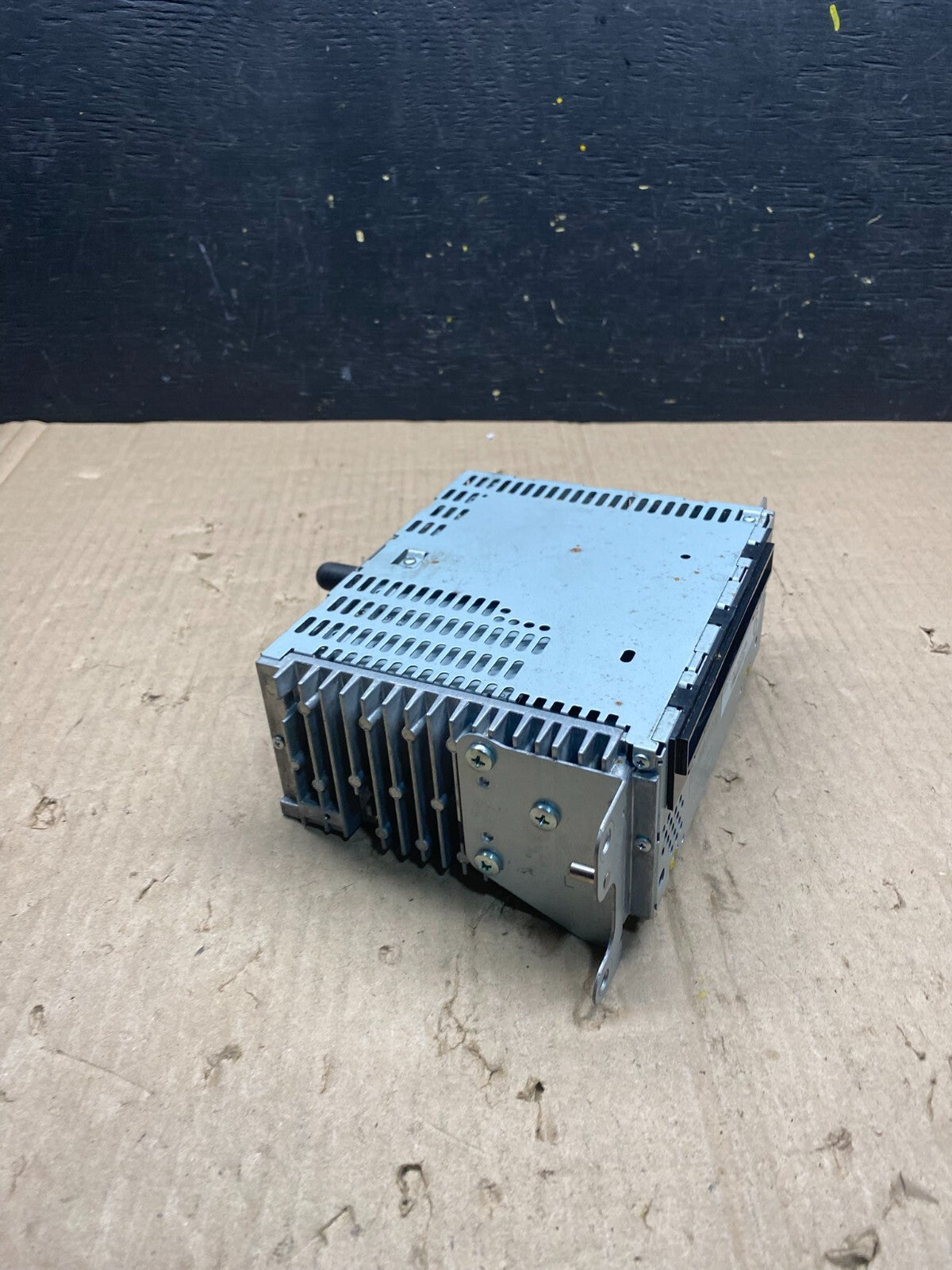 2012 Ford Explorer Audio Equipment Radio Receiver AM FM CD MP3 N0656 DG1