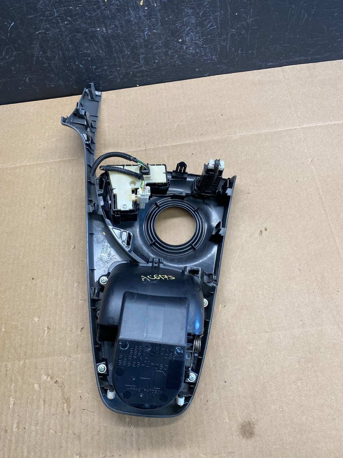 2010 to 2015 Toyota Prius Center Console Cup Holder Trim Bezel AC6175 DG4