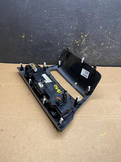2014 2015 2016 Kia Cadenza  AC Heat Temperatue Climate Control Switch W6450  DG5