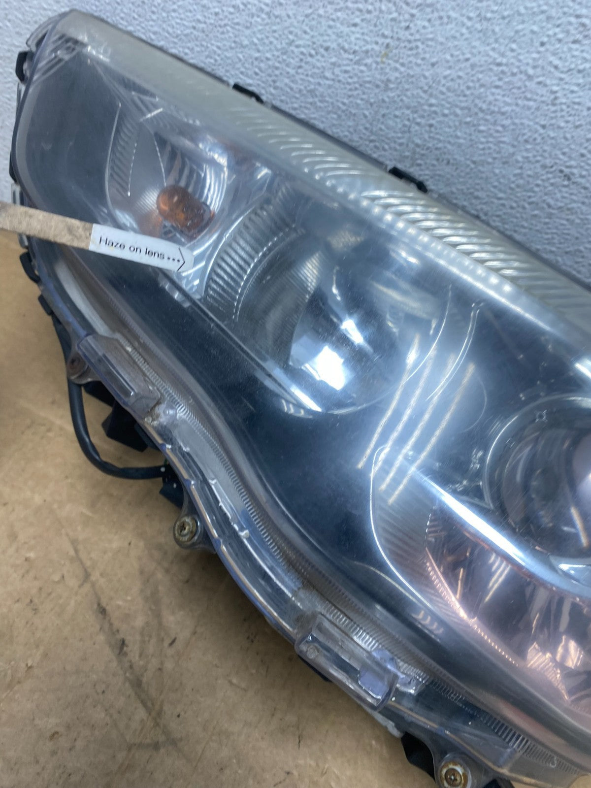 2011 - 2019 Mitsubishi Outlander Sport Left Driver Xenon Headlight AD6186 DW4