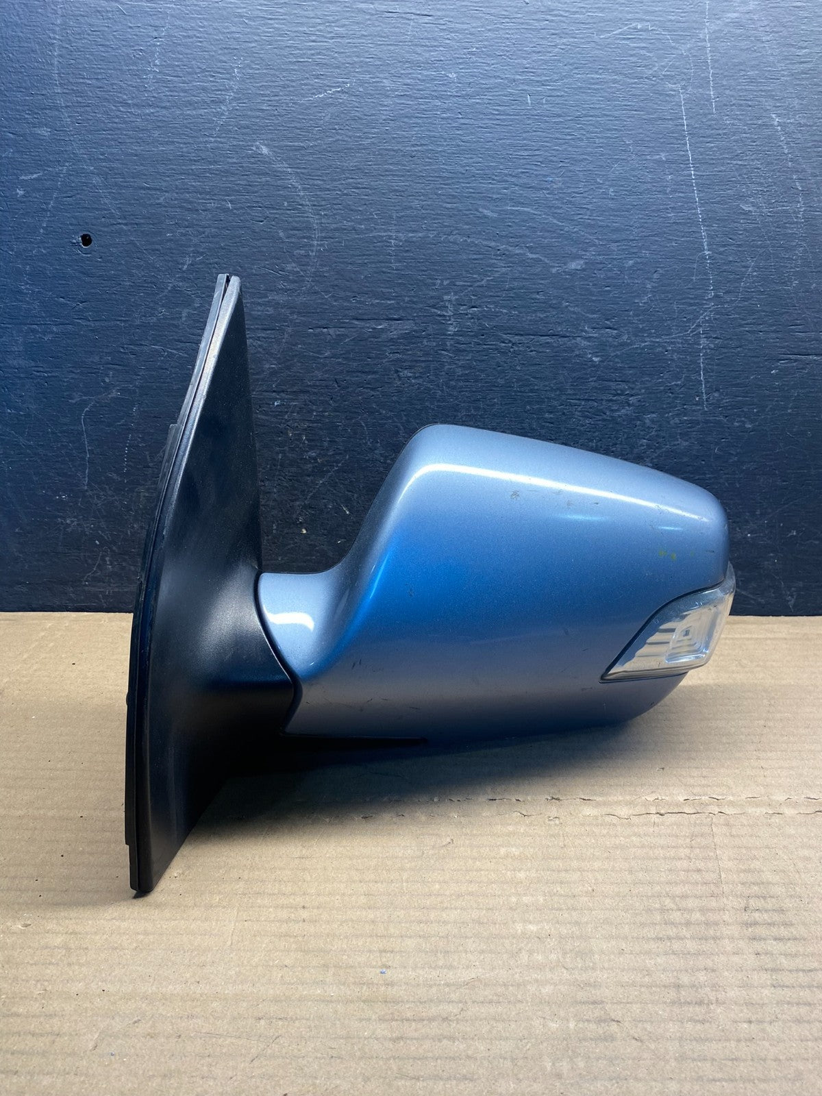 2011 to 2014 Kia Sedona Left Driver LH Side Door Mirror AF3931 DW0
