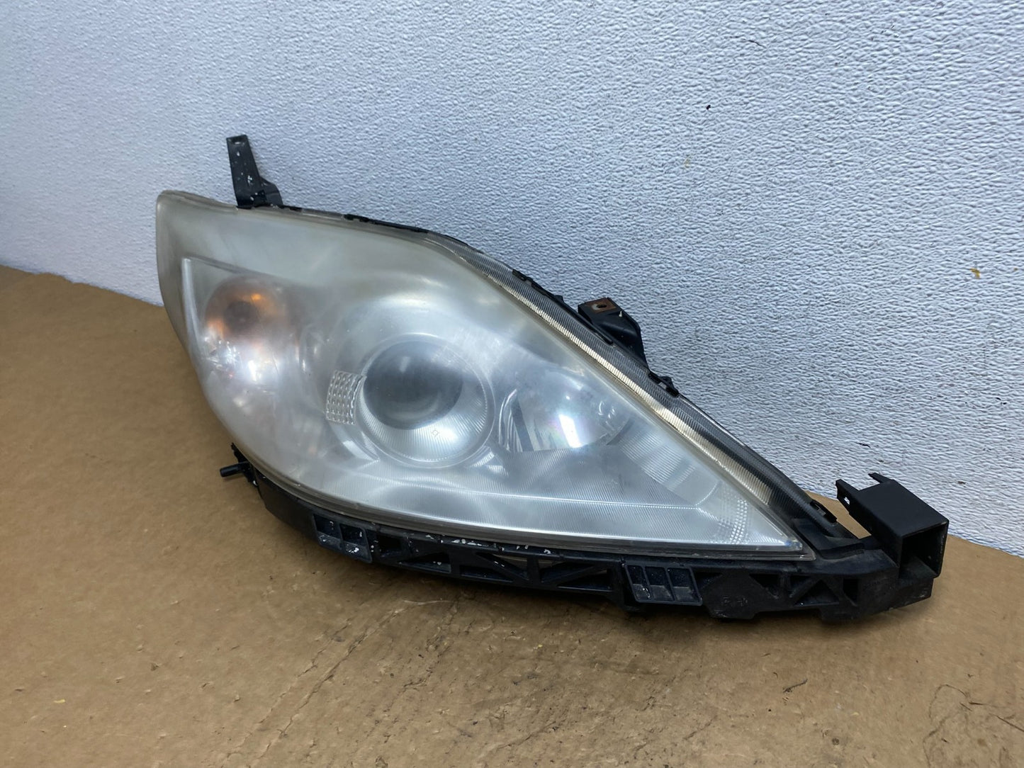 2008 2009 2010 Mazda 5 Right Passenger RH Halogen Headlight AD1433 DW1