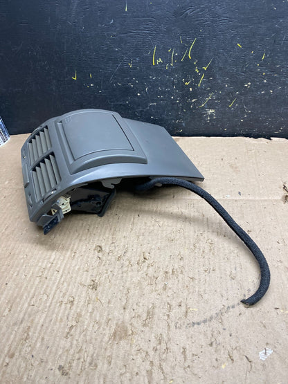 2007 to 2013 Suzuki Grand Vitara Center Console Air Vent Oem y7856  DG5