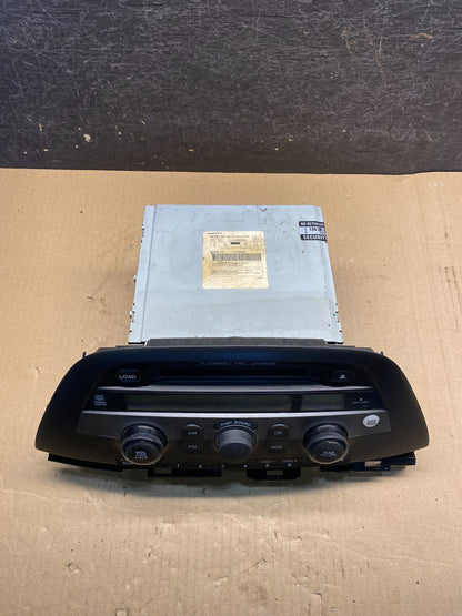 2005 to 2010 Honda Odyssey Am Fm Cd Player Radio Receiver AI7227 DW3