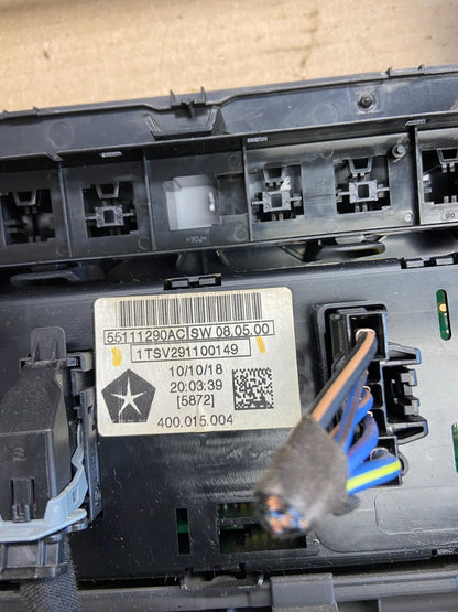 2009 to 2010 Dodge Ram 1500 Center Dash Radio Screen Climate Panel AH3576 DG4
