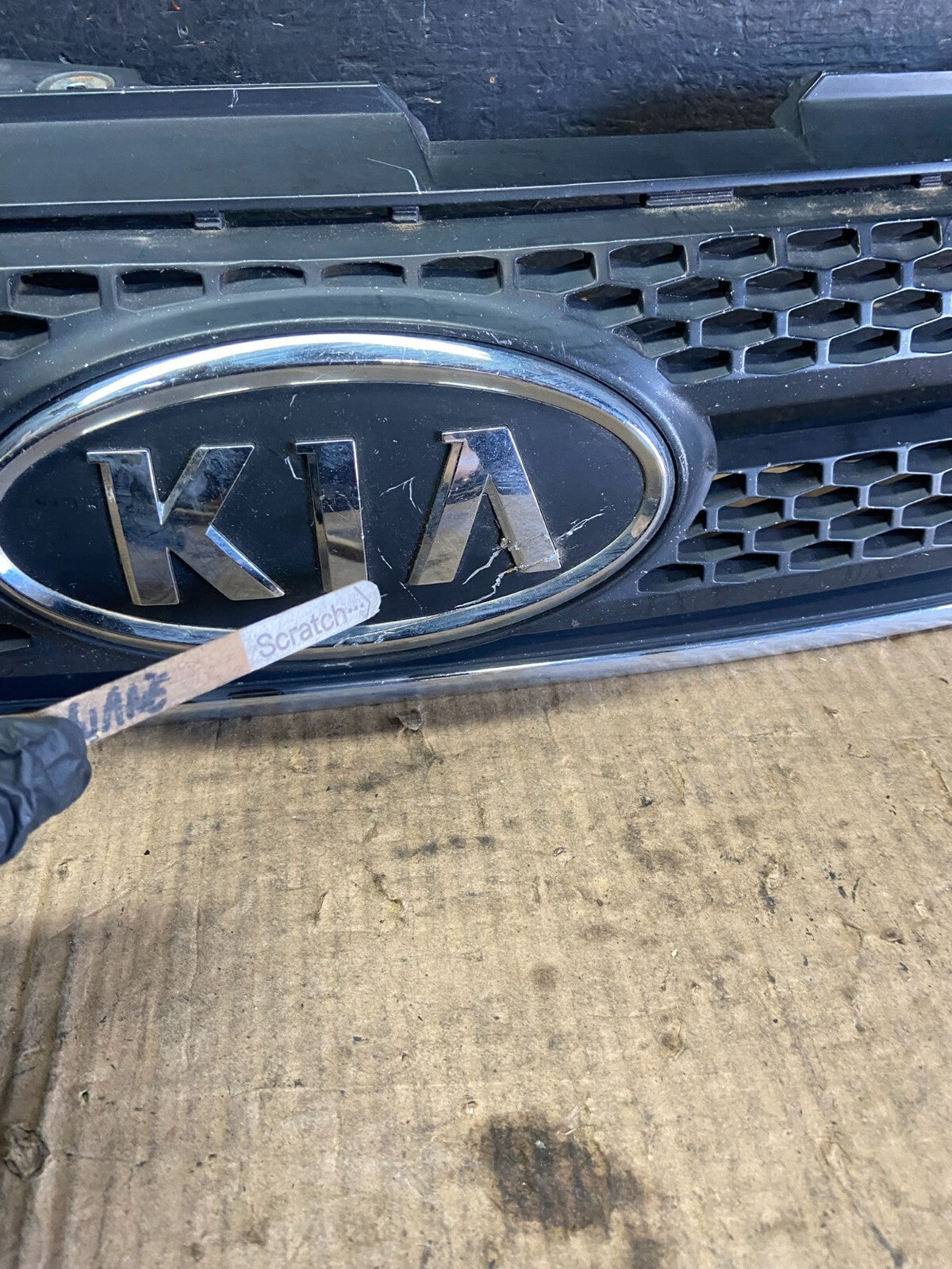 2006 2007 2008 Kia Sportage Front Upper Grille Grill O6147 PS3