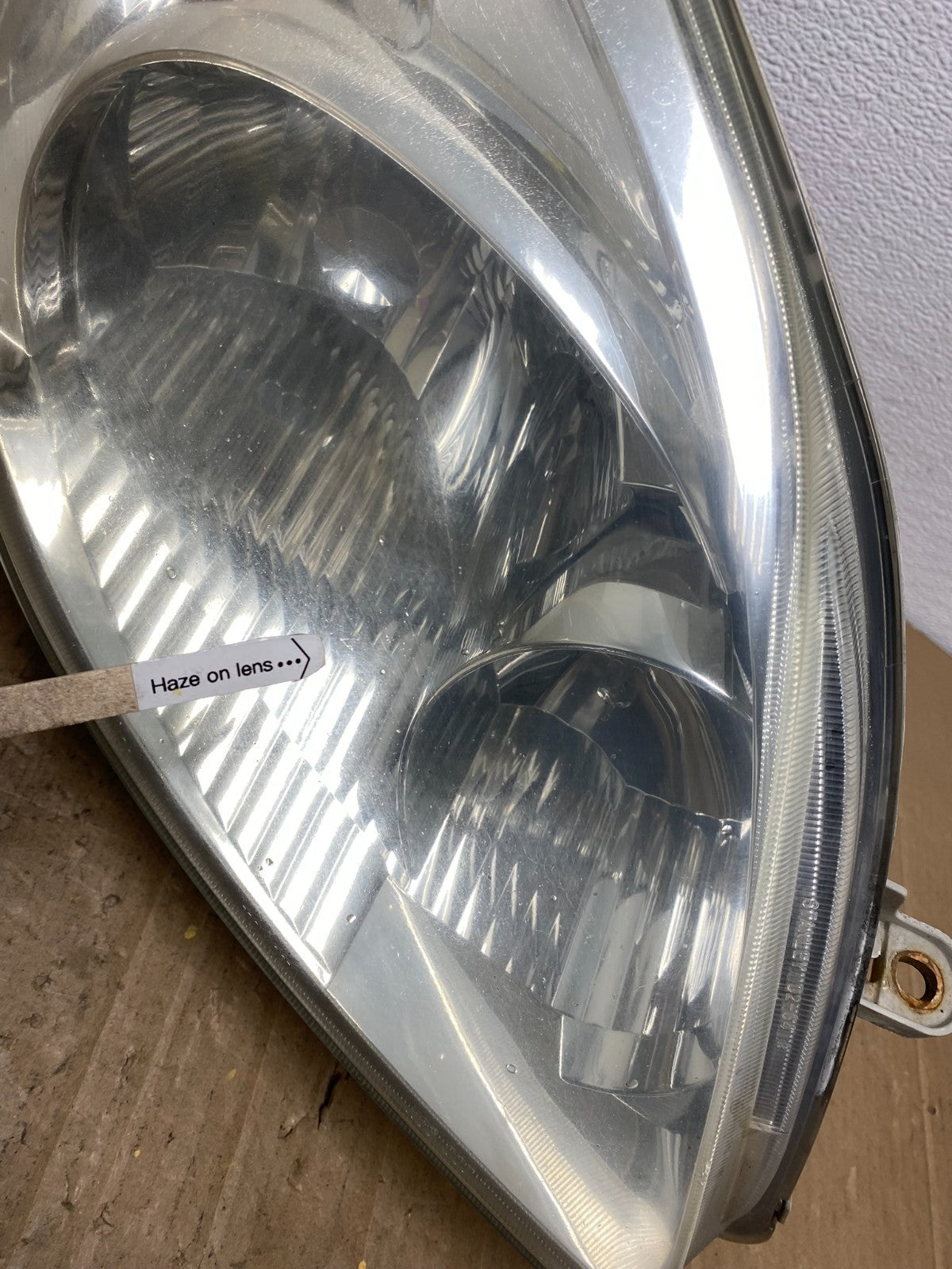 2003 to 2008 Toyota Matrix Right Passenger Rh Halogen Headlight Oem AC0144 DW4