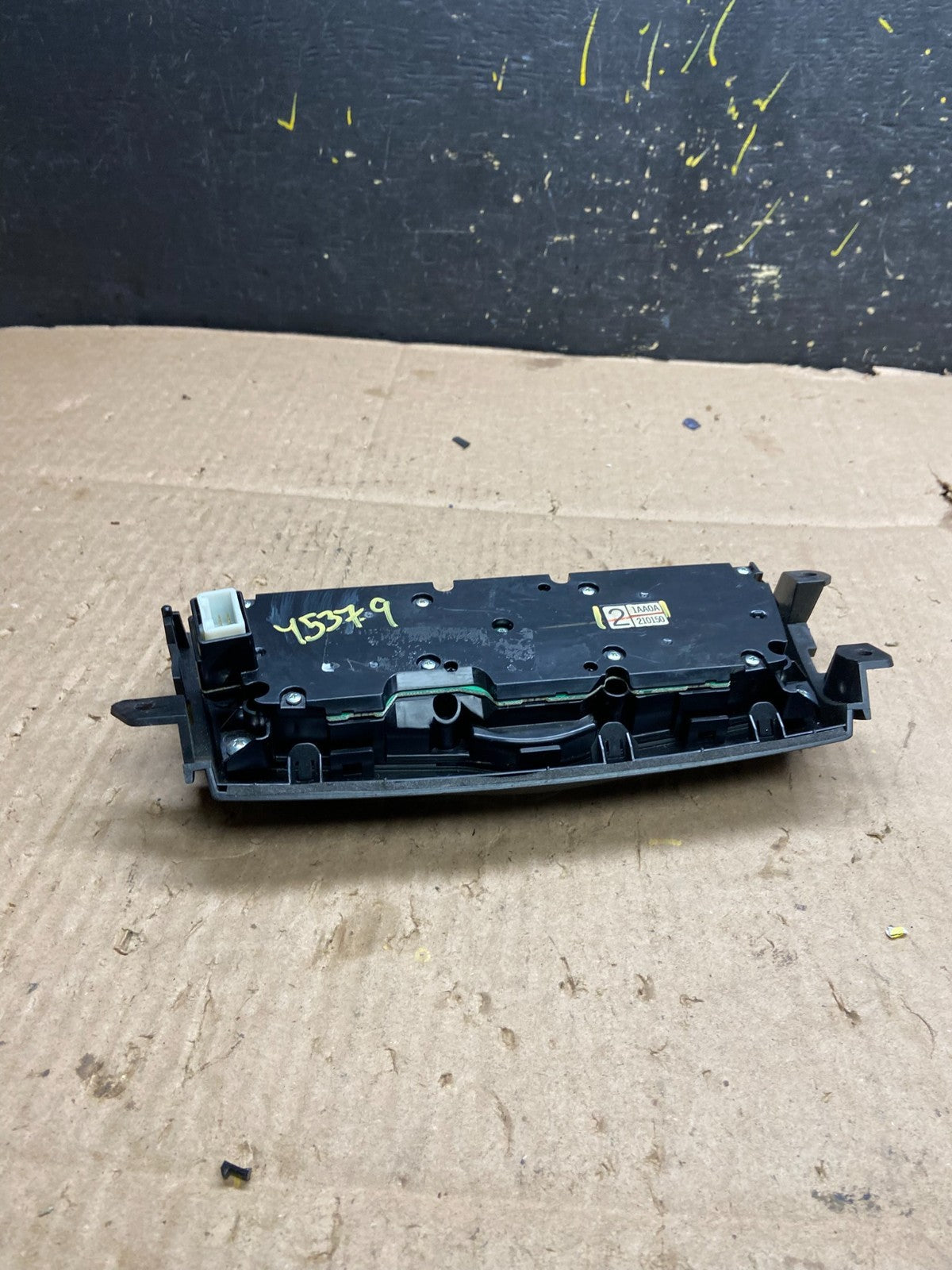 2009-2014 Nissan Murano AM FM Radio CD Control Panel Y5379 DG4
