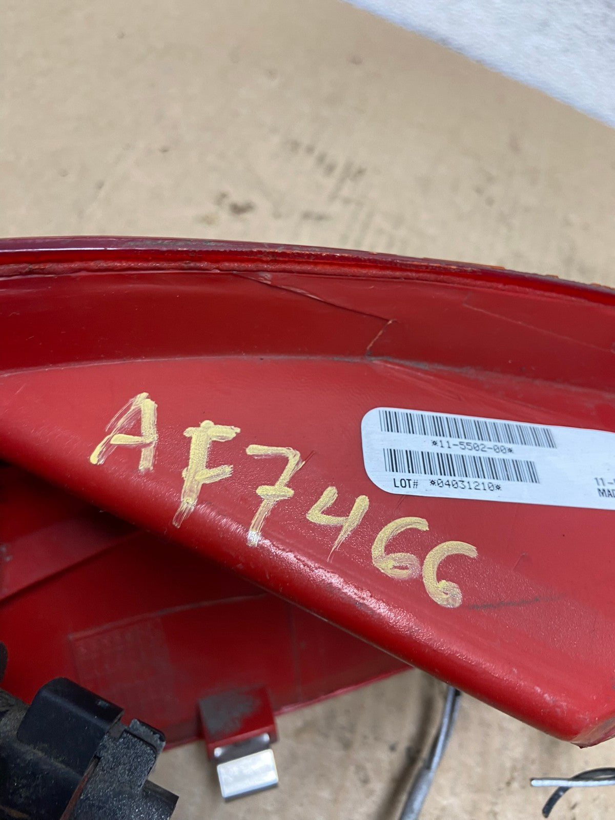 2001-2005 Chrysler PT Cruiser Left Driver LH Side Tail Light DEPO AF7466 LK7