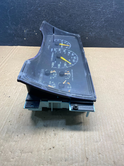 1995-1999 Silverado/Sierra/Yukon/Tahoe Speedometer Instrument Cluster ae7616 DG2