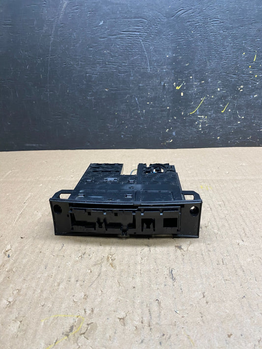 2007-2012 Mercedes GL450 X164 Center Console Ash Tray Compartment OEM T4700 DG0