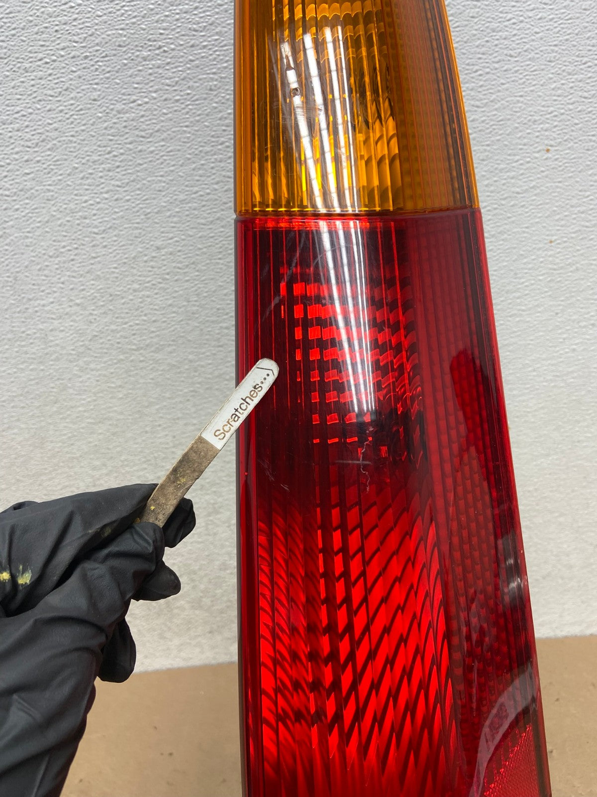 2002 - 2004 Honda Crv Cr-v Right Passenger Rh Side Tail Light AG5313 LK3