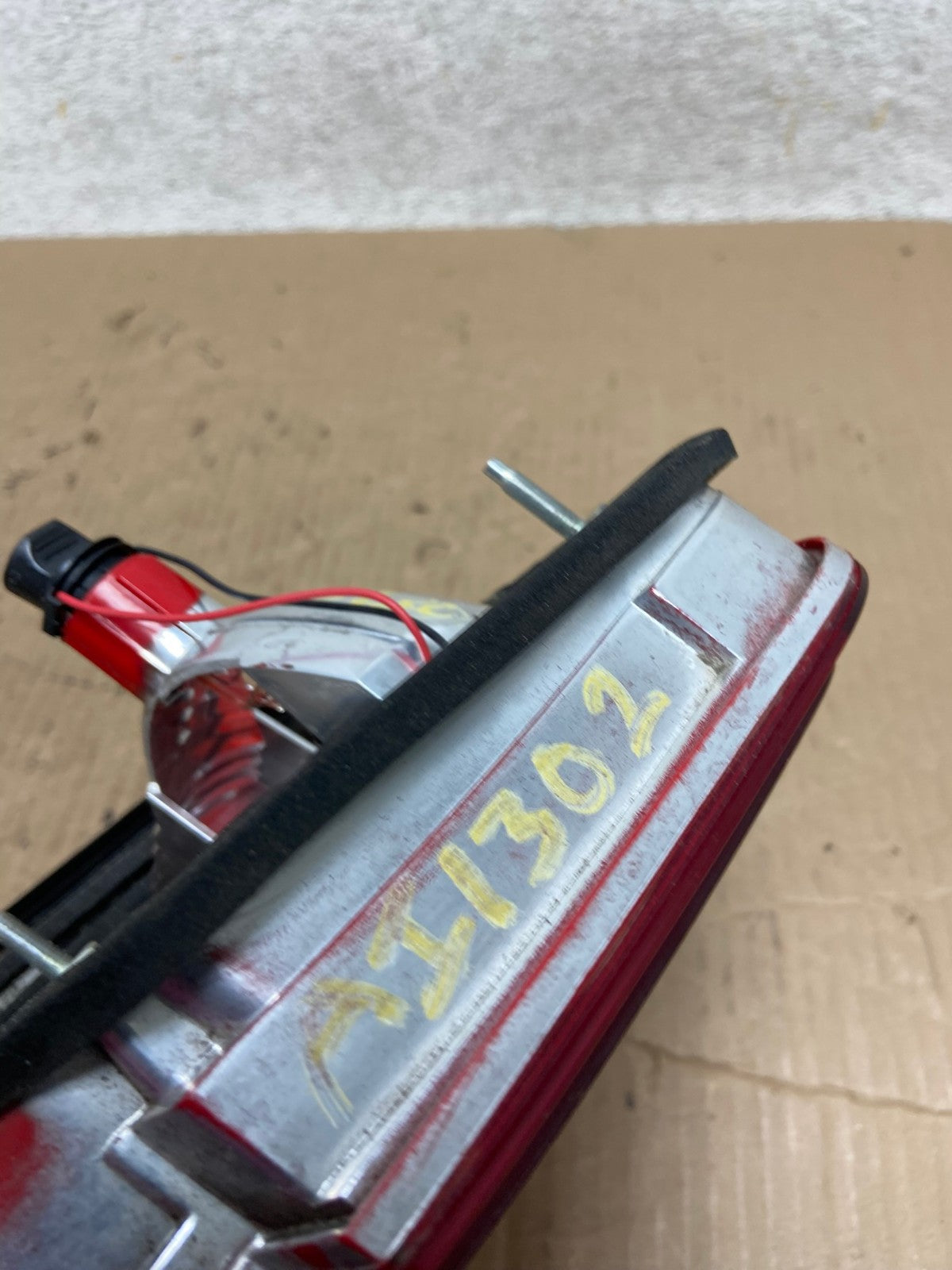 2009-2012 BMW 7-Series F01 F02 750i 750Li Left Driver Inner Tail Light AI1302 LK7