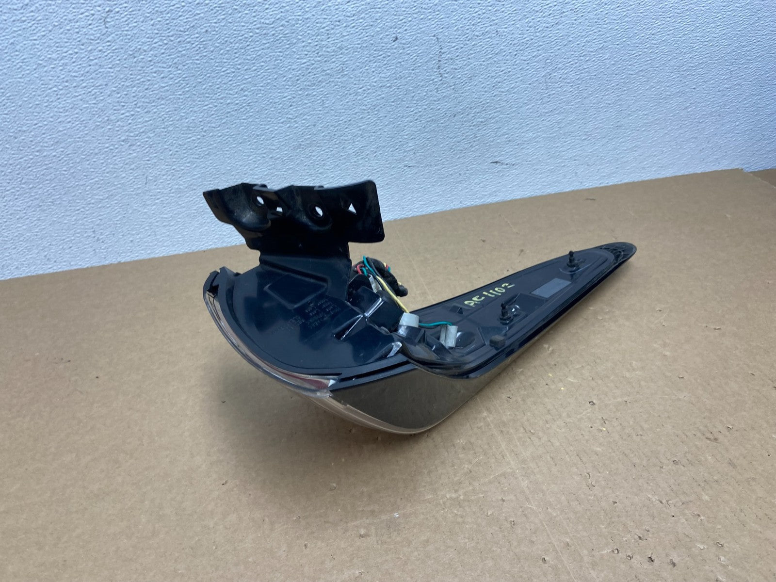 2015 to 2018 Nissan Murano Right Passenger RH Side Tail Light Oem AC1102 DW4