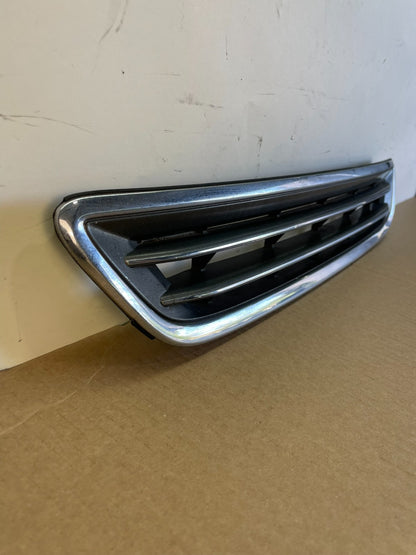 2000 to 2001 Lexus ES300 Front Grille Grill AG7538 PS2