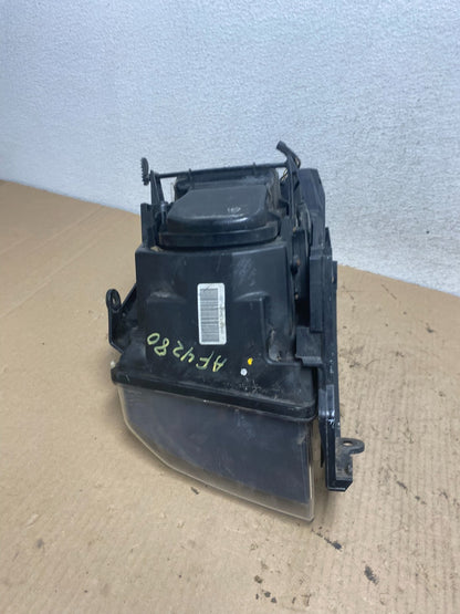 2008-2012 Land Rover LR2 Right Passenger RH Side Xenon Headlight AF4280 DW8