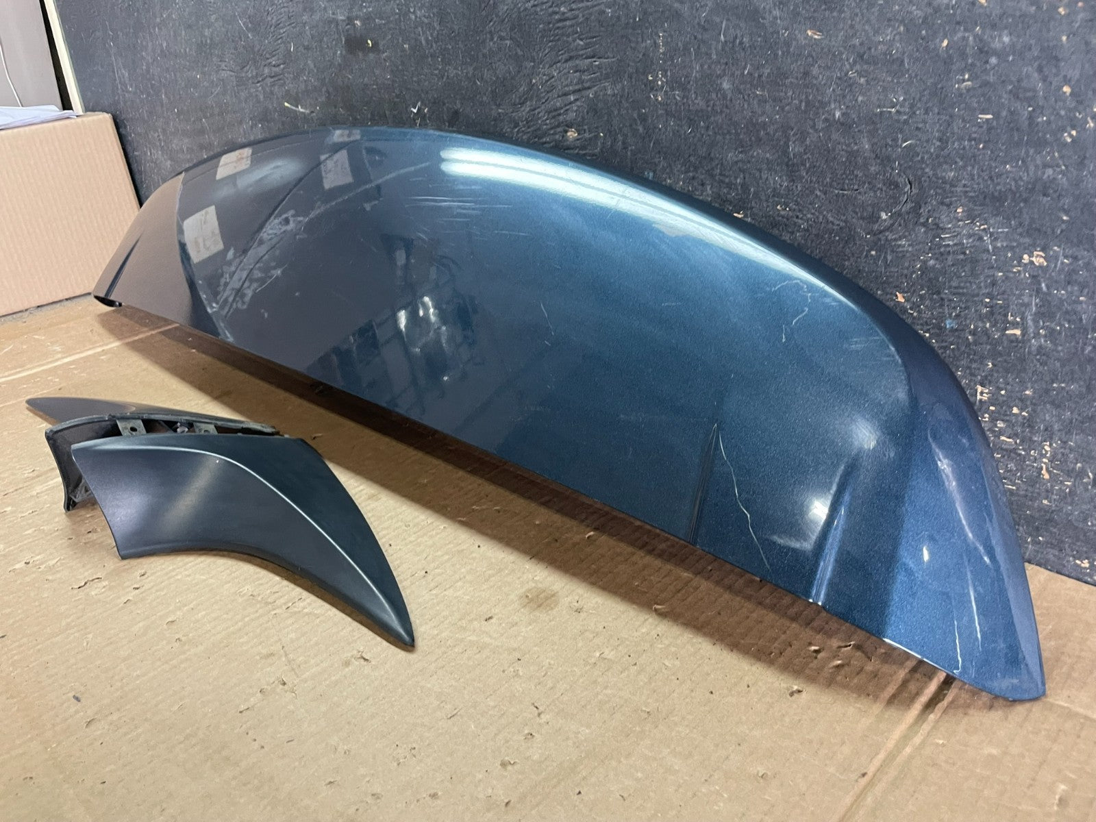 2013 to 2020 Nissan Pathfinder Rear Spoiler Wing Oem AB3085 DG1