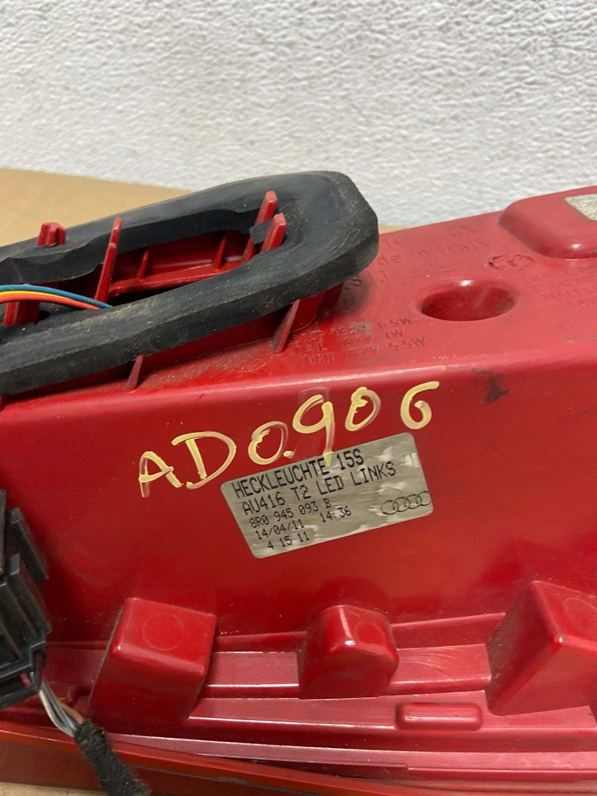 2009 to 2012 Audi Q5 Left Driver LH Side Tail light AD0906 LK6
