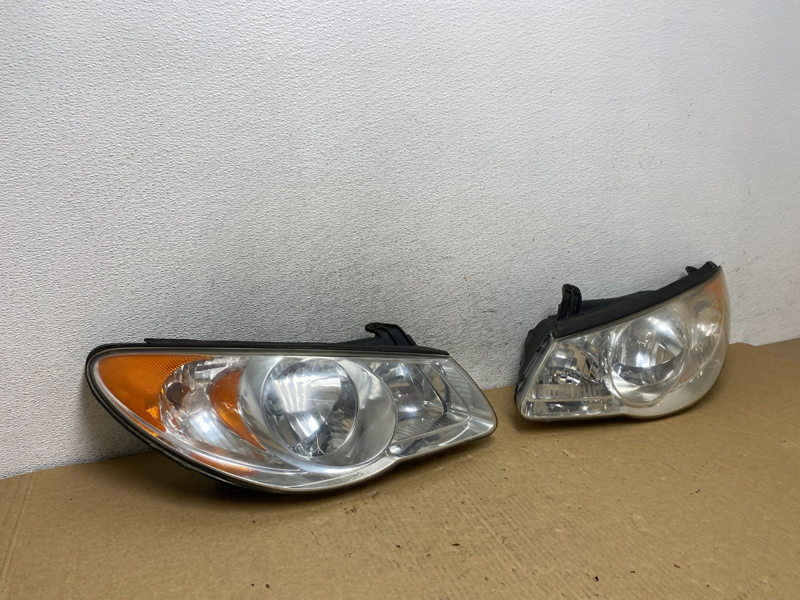 2007 2008 2009 2010 Hyundai Elantra Left+Right Side Headlights AF7368 DW2