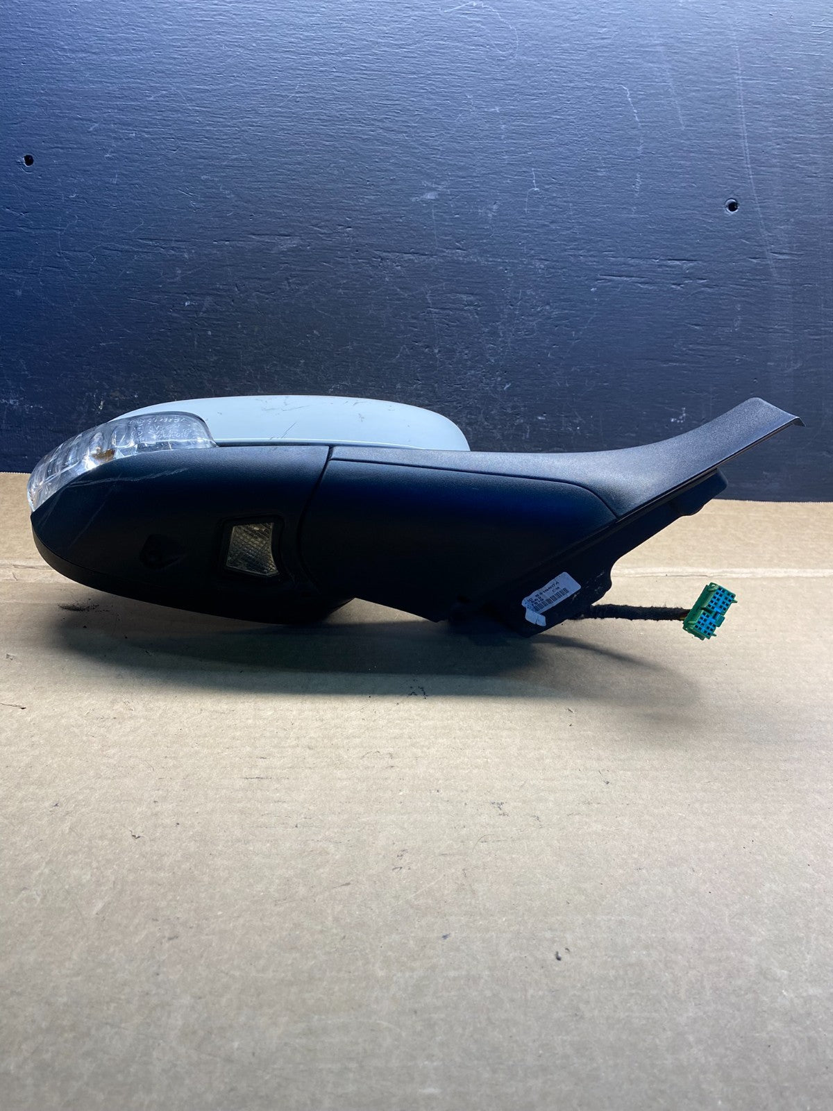 2007 to 2011 Volvo S80 Right Passenger RH Side View Door Mirror ad3339 DG3