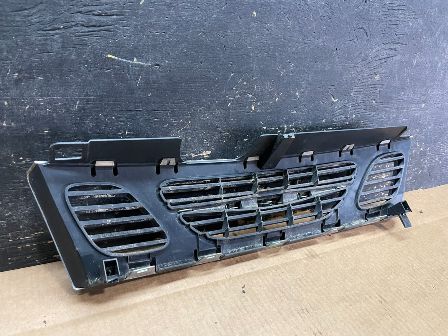 1999 to 2003 Saab 9-3 Front Upper Grille Grill OEM AA9149 DG5