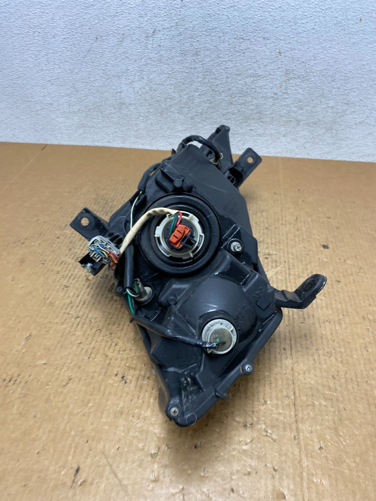 2003 to 2007 Nissan Murano Right Passenger RH Headlight Halogen AE2747 DW6