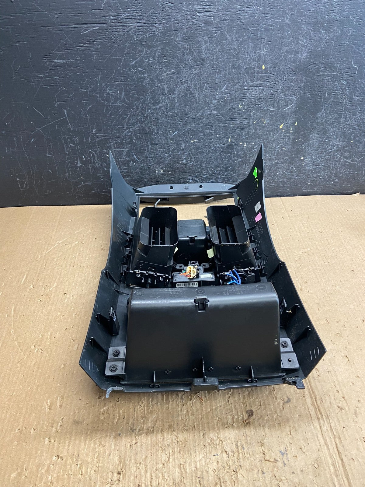 2008-2010 Dodge Grand Caravan A/C Climate Control Unit Bezel Trim AF1464 DG4