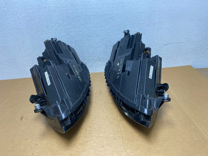 2011 to 2014 Volkswagen Jetta Left+Right Headlights Halogen AD8938 DW12