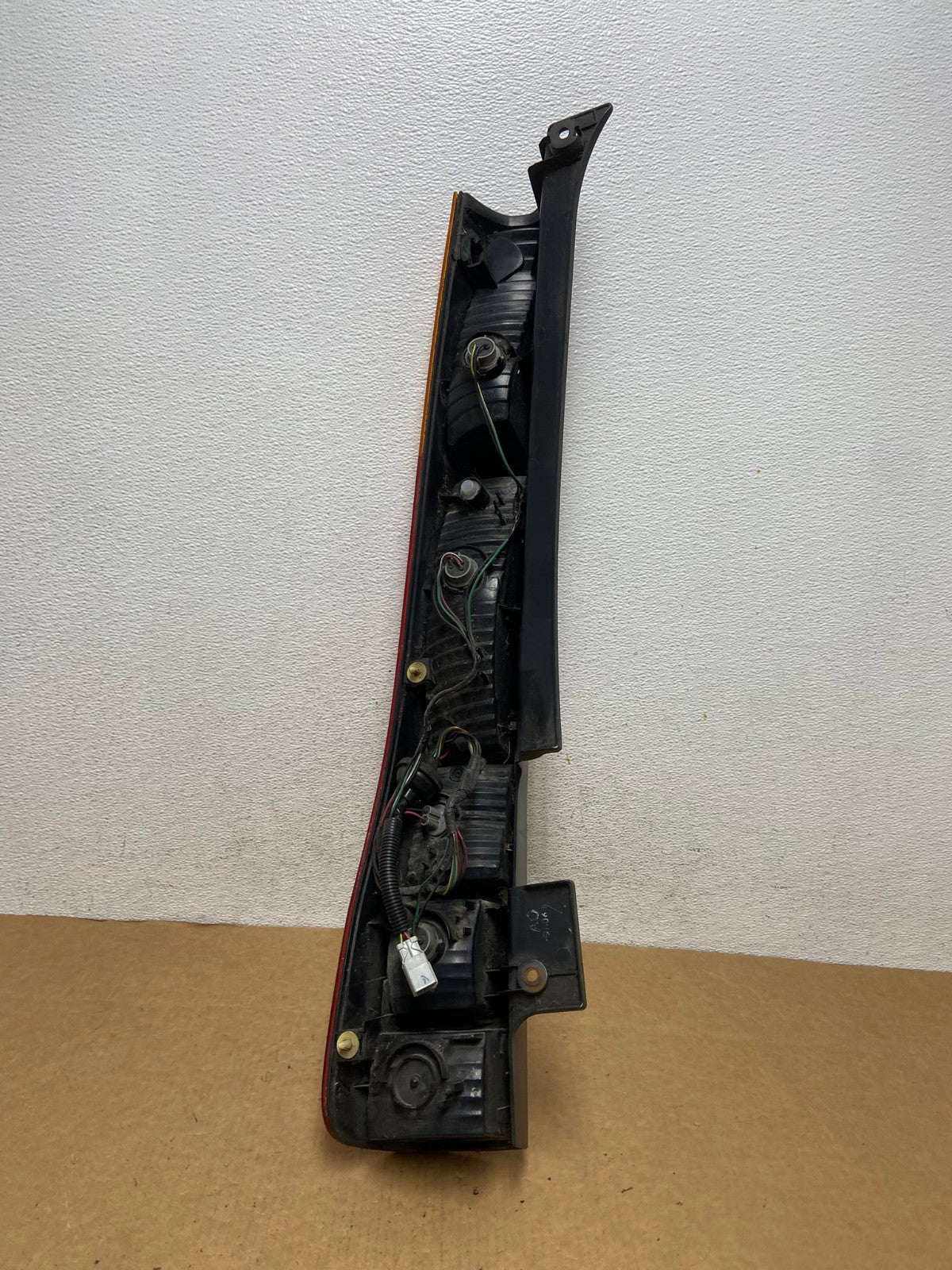 2002 - 2004 Honda Crv Cr-v Right Passenger Rh Side Tail Light AD4536 LK6