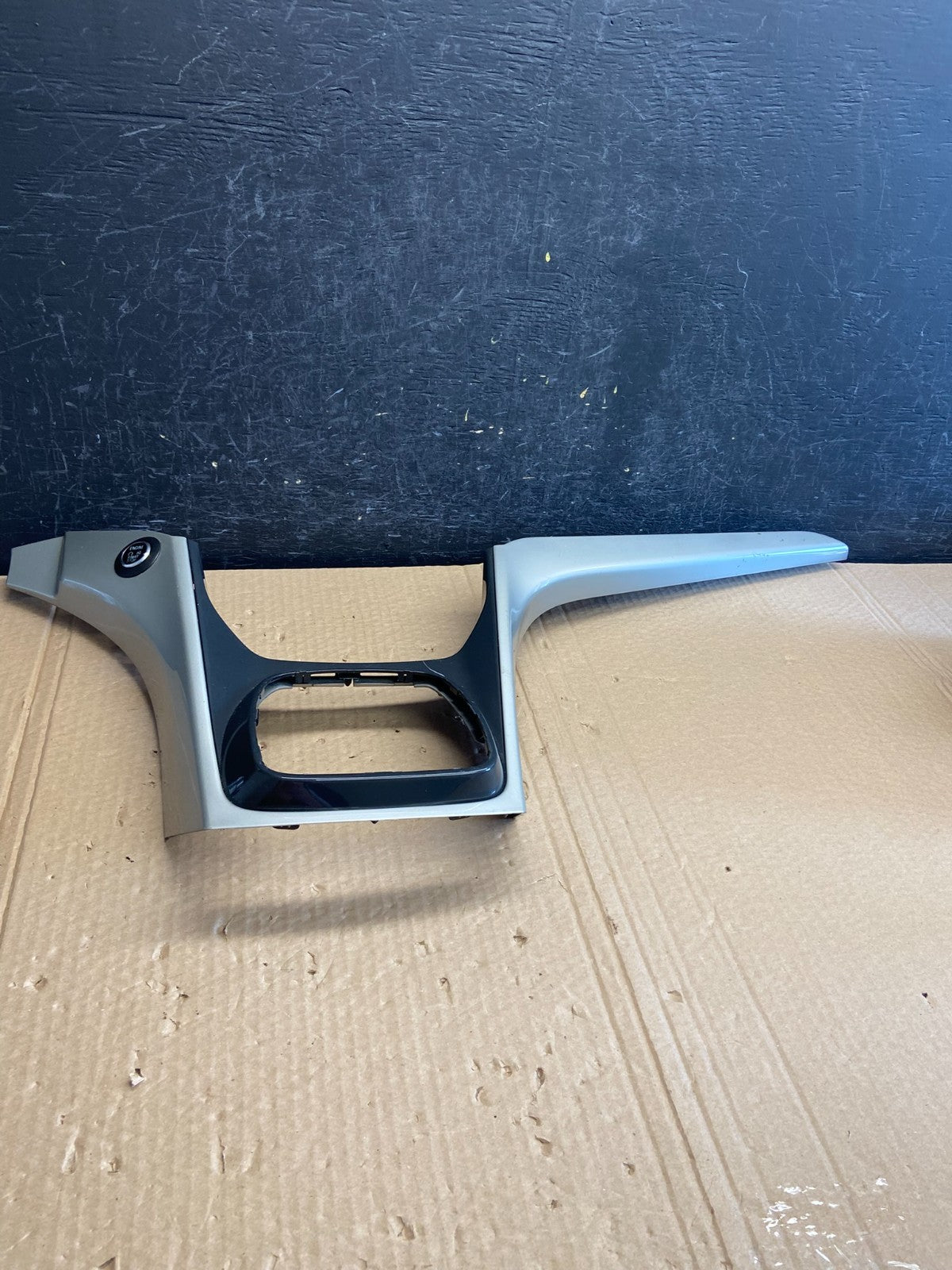 2013 - 2016 Ford Escape Center Dash Radio Gear Shifter Panel Bezel Trim AF61751