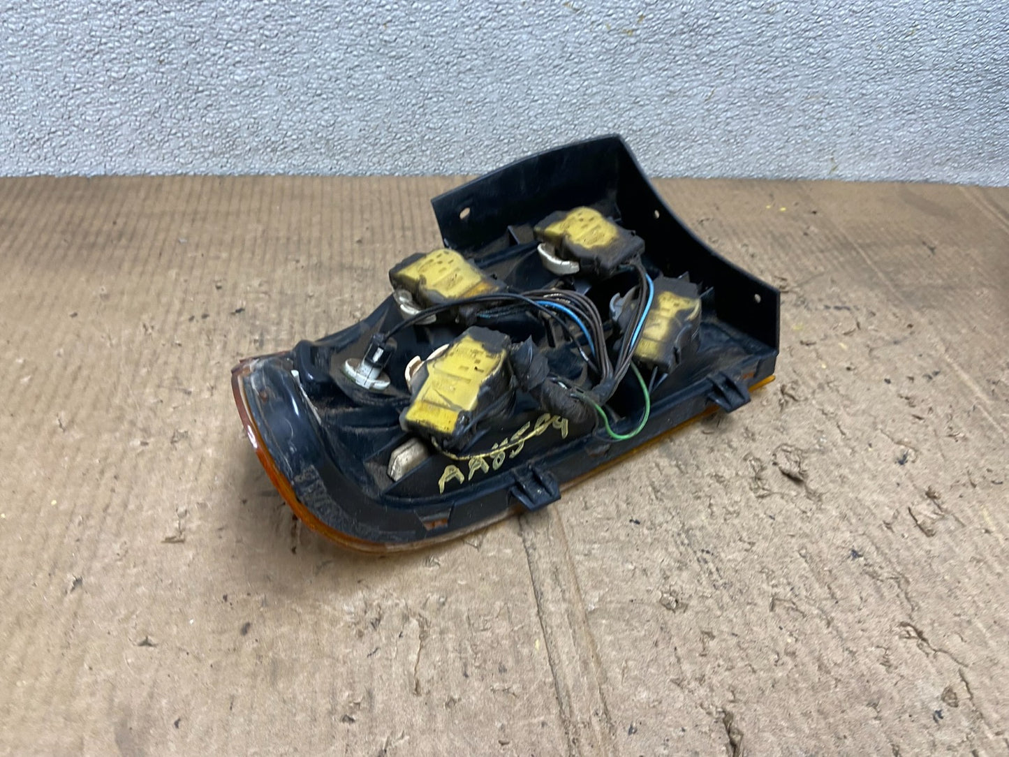 1993 - 1995 Saturn SL S-Series Right Passenger RH Side Tail Light OEM AA8509 LK4