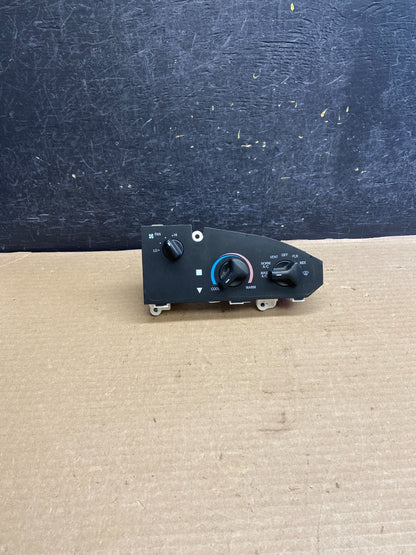 1997-2014 Ford Van Econoline E150 E250 Heater Climate Fan Control ah1492 DG0