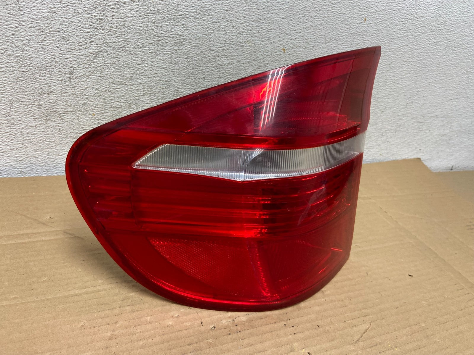 2007 to 2010 Bmw X5 E70 Left Driver Lh Side Tail Light AG8913 DW1