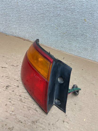 1995 to 1998 Mazda Millenia Left Driver Lh Side Tail Light Oem AB0917 LK1
