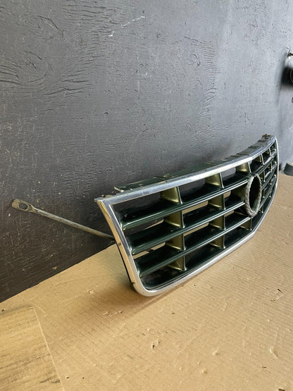 1998 to 2004 Cadillac Seville Front Upper Grille Grill AE3712 DG2