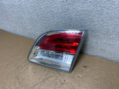 2007 2008 2009 Mazda Cx-9 Right Passenger Rh Side Inner Tail Light V0324 DW1