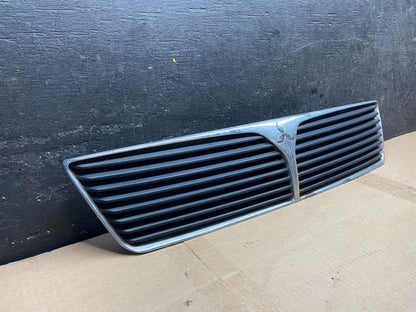 2002 2003 Mitsubishi Lancer Front Upper Radiator Grille Grill OEM C8494 DG12