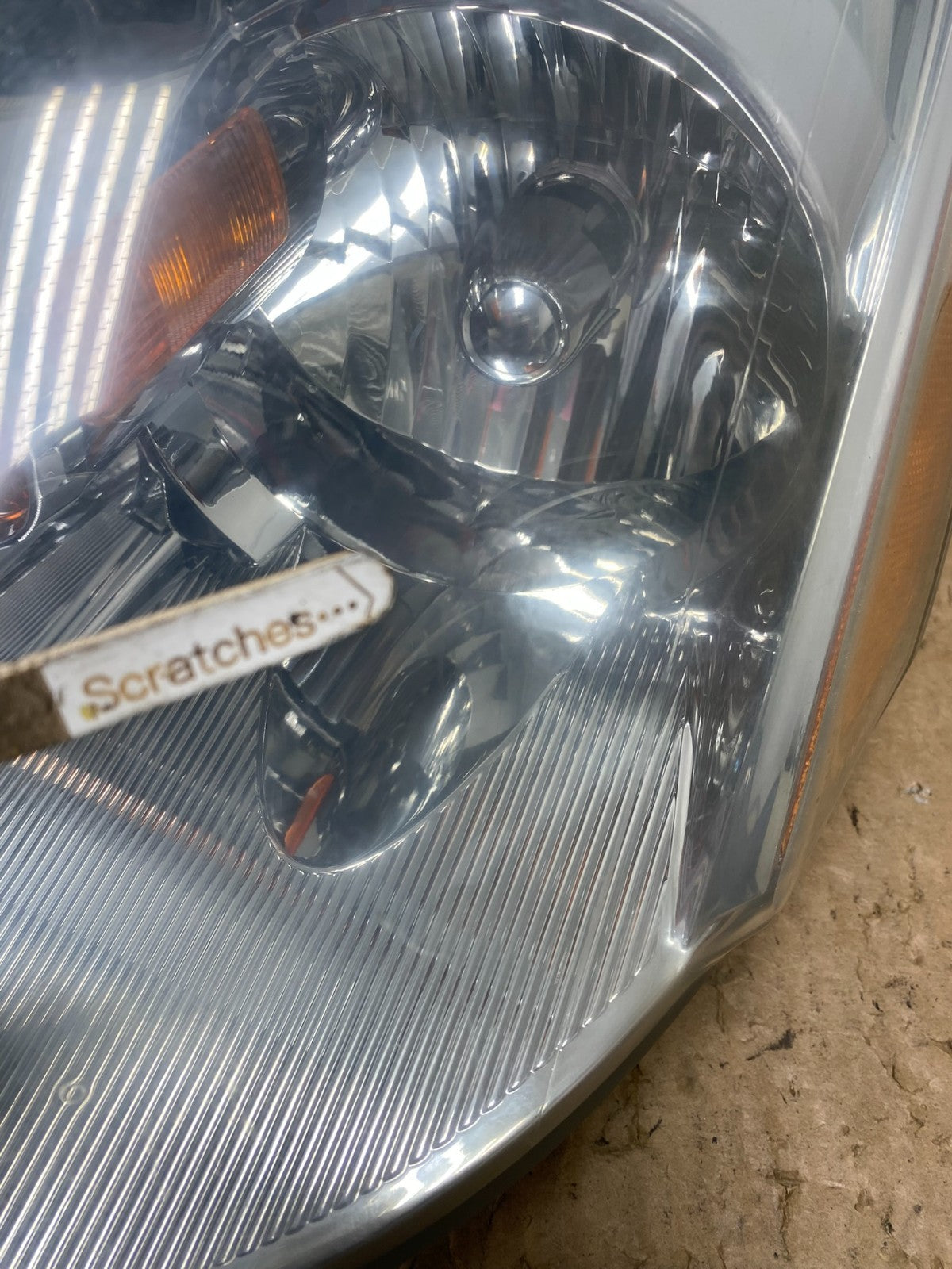2002 to 2004 Nissan Altima Left Driver LH Side Halogen Headlight AI3720 DW3