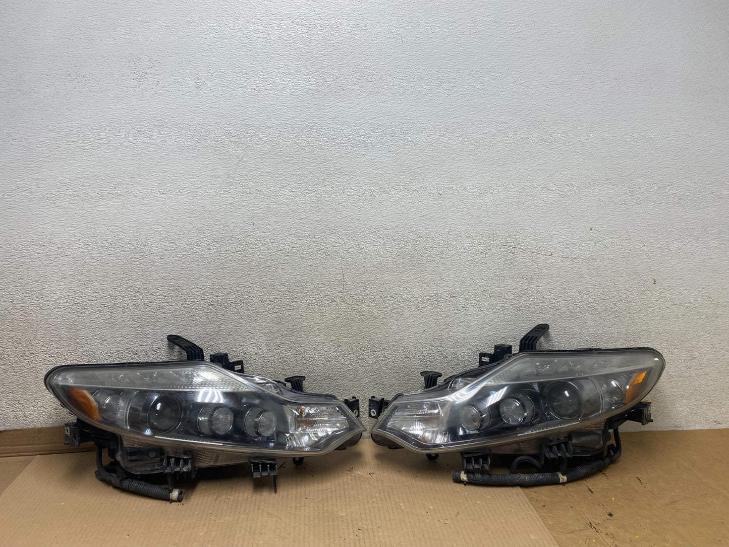 Xenon 2011 2012 2013 2014 Nissan Murano Headlights Left+Right Oem U2595 DW0