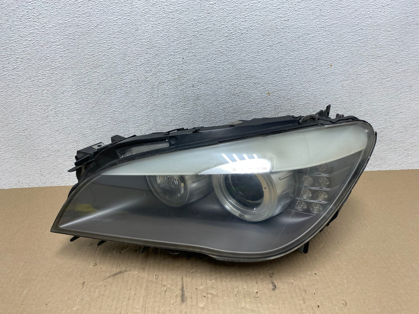 2009-2012 BMW 7-Series 740i 750i Left Driver LH Xenon HID Headlight AE70100
