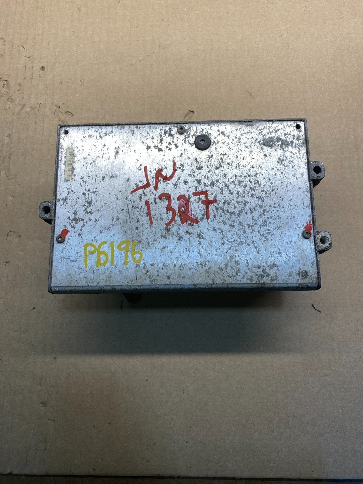 2004 Dodge Durango 5.7L  Engine Computer Module ECU P56029039AH ac0765 DG1
