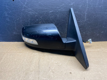 2011 to 2015 Kia Sorento Right Passenger Door Mirror Turn Signal AD9686 DW0