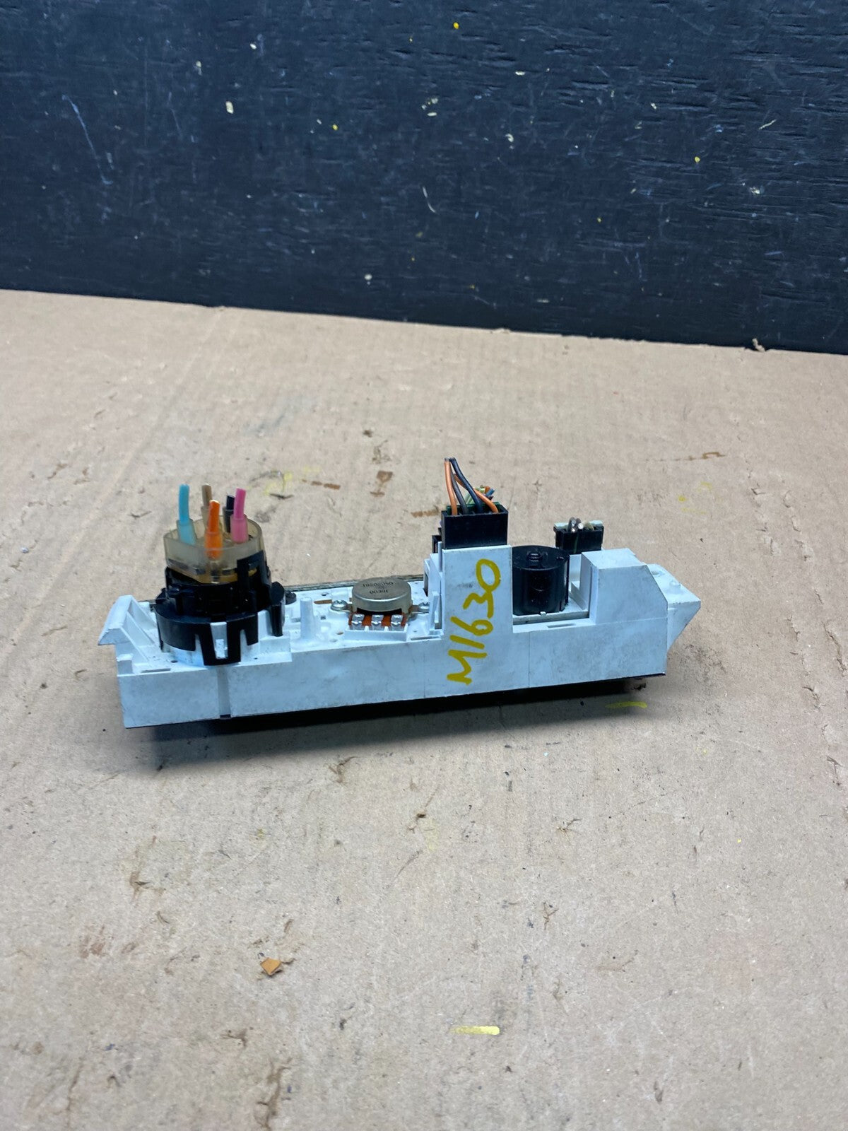 2001 - 2007 GMC Chevrolet Express 1500 Climate Control A/C M1630 DG5